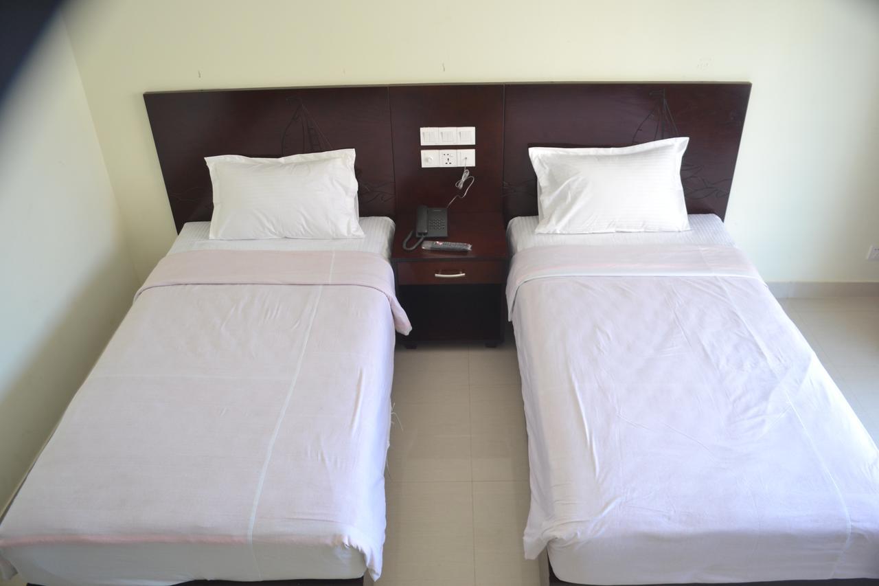 Hotel Sea Uttara Cox's Bazar Esterno foto